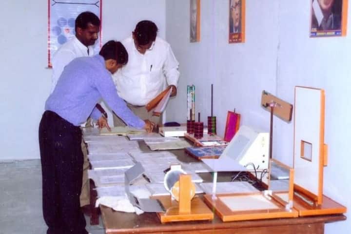 Swami Vivekanand Shikshan Sansthan Mahavidyalay campus in Sultanpur, Uttar Pradesh, India — photo 4