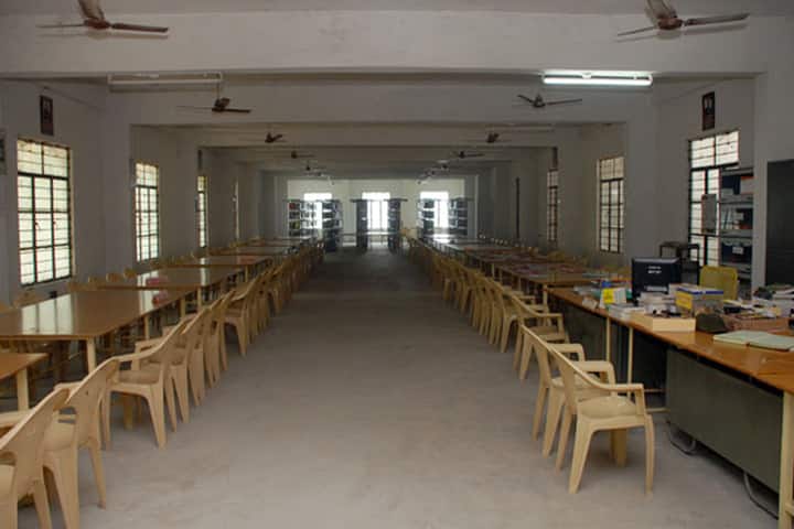 AAR and BMR Degree College campus in Vijayawada, Andhra Pradesh, India — photo 3