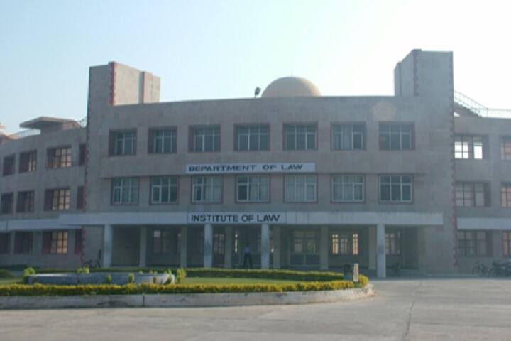Department of Law campus in Kurukshetra, Haryana, India — photo 1