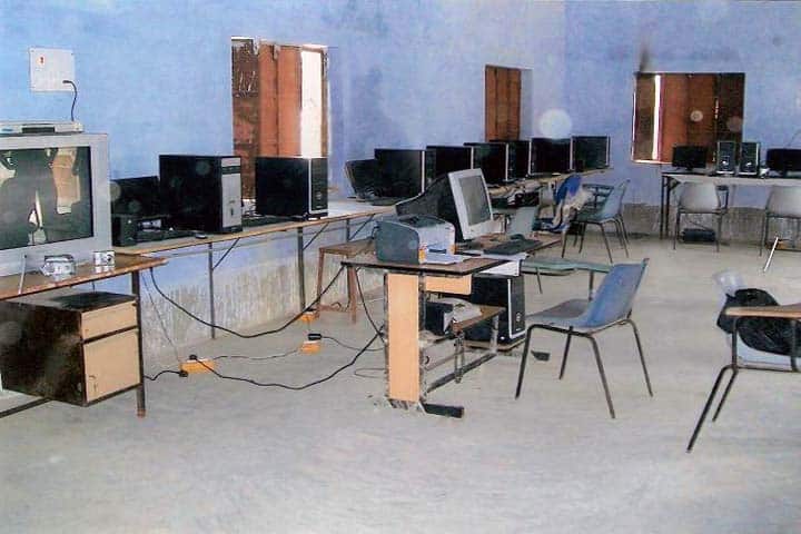 Raj Narayan Pandey Degree College campus in Allahabad, Uttar Pradesh, India — photo 4
