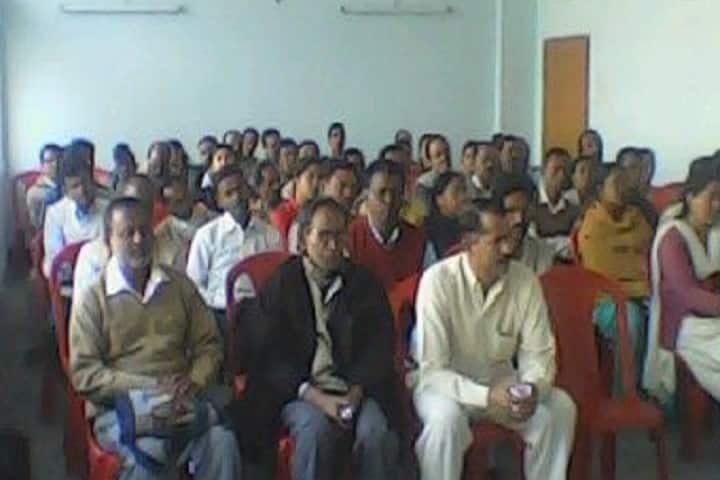 Acharya Prafulla Chandra Roy Government College campus in Siliguri, West Bengal, India — photo 6