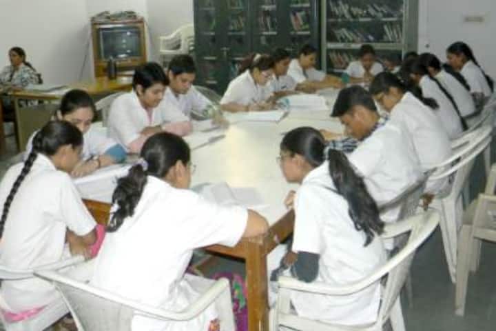 Shree BG Patel College of Physiotherapy campus in Anand, Gujarat, India — photo 6