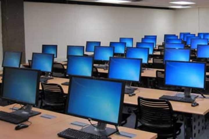 Akshay Academy College campus in Indore, Madhya Pradesh, India — photo 4
