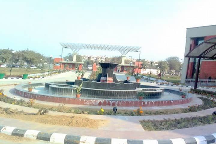 GGSIPU Delhi campus in New Delhi, Delhi, India — photo 5