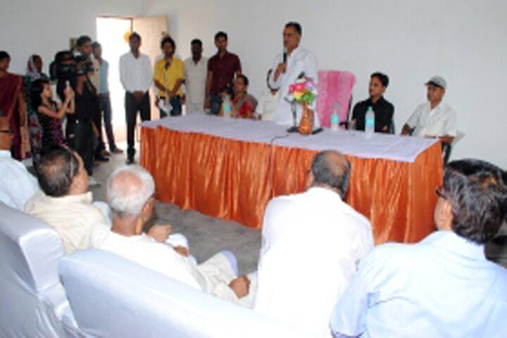 Sonalal Jha Shakuntla Devi Mahila Degree College campus in Gorakhpur, Uttar Pradesh, India — photo 3