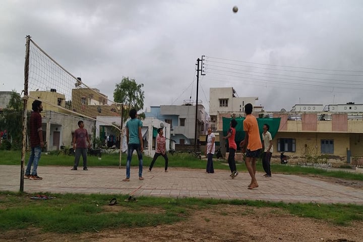 Morarji Desai Institute of Naturopathy and Yoga Sciences campus in Vadodara, Gujarat, India — photo 6
