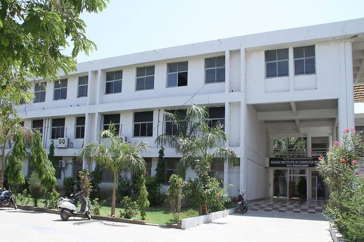 Manish Institute of Computer Studies campus in Visnagar, Gujarat, India — photo 1
