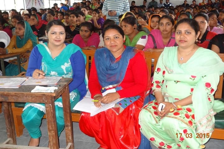 Lala Lajpat Rai Government College campus in Moga, Punjab, India — photo 5