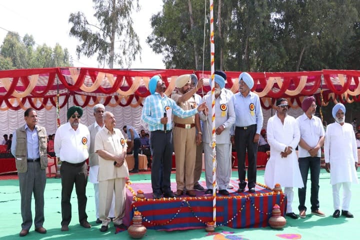 Guru Nanak Khalsa College campus in Abohar, Punjab, India — photo 6