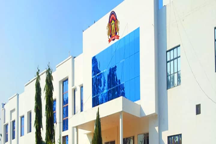 Guru Gobind Singh College of Education campus in Barnala, Punjab, India — photo 1