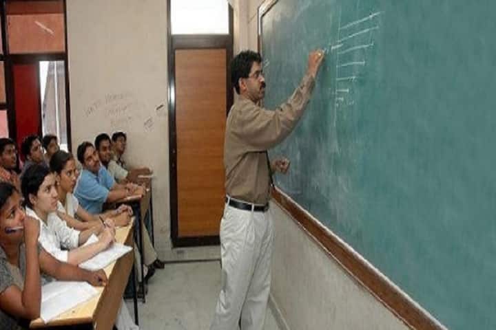 Dr Zakir Husain Academy campus in Burhanpur, Madhya Pradesh, India — photo 5
