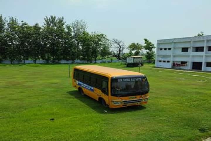 Krishna Pal Singh PG College campus in Sitapur, Uttar Pradesh, India — photo 5