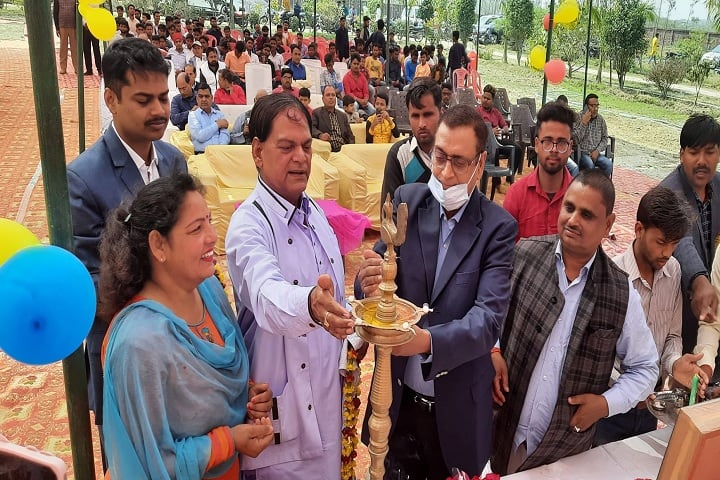 Kamla Prasad Singh Snatkottar Mahavidayalya campus in Sultanpur, Uttar Pradesh, India — photo 3