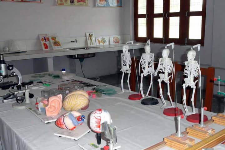 Harsh Mahila Mahavidyalaya campus in Sultanpur, Uttar Pradesh, India — photo 4