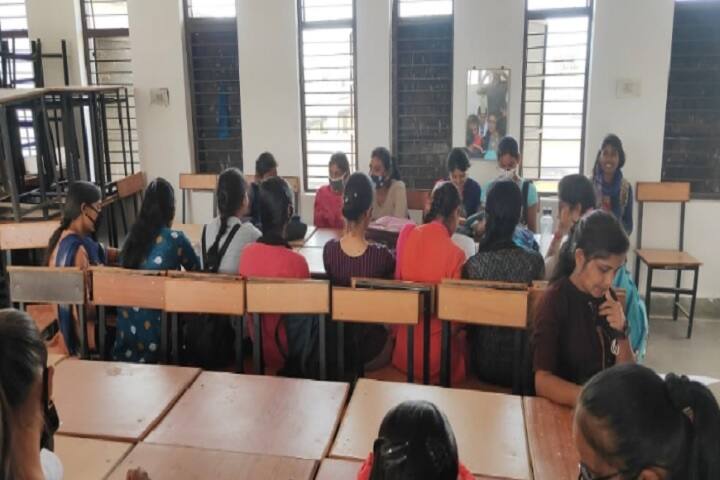Shahid Durwasa Nishad Government College campus in Balod, Chhattisgarh, India — photo 5