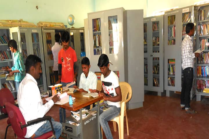 Shri YM Mallikarjunaswamy Government First Grade College campus in Yelandur, Karnataka, India — photo 4