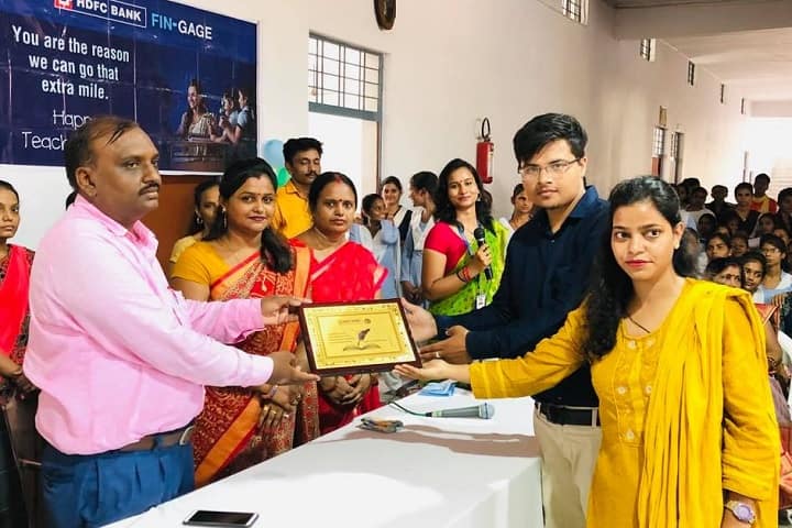 Sri Ganga Memorial Girls Degree College campus in Barabanki, Uttar Pradesh, India — photo 6