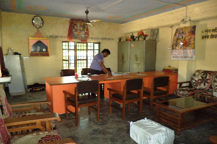 Prem Babu Sumitra Devi Mahila Mahavidyalaya campus in Sant Kabir Nagar, Uttar Pradesh, India — photo 3