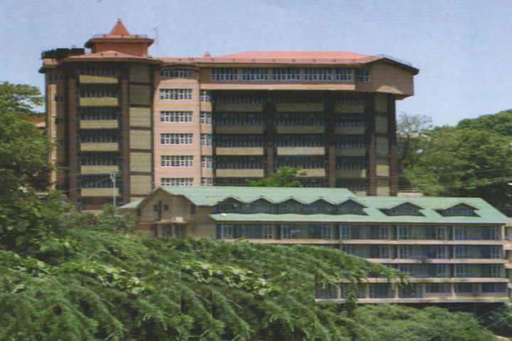 Rajkiya Kanya Maha Vidyalaya campus in Shimla, Himachal Pradesh, India — photo 1