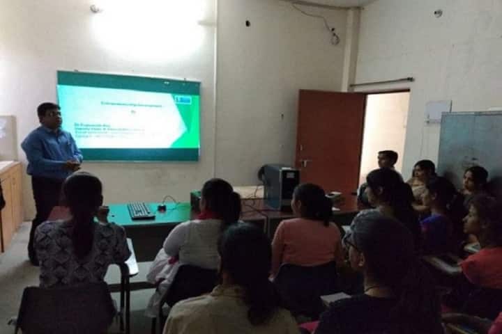 Kanchan Devi Teachers Training College campus in Bhilwara, Rajasthan, India — photo 2