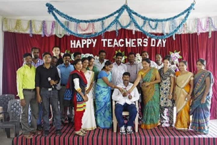 Sacred Heart College of Arts and Science campus in Khammam, Telangana, India — photo 4