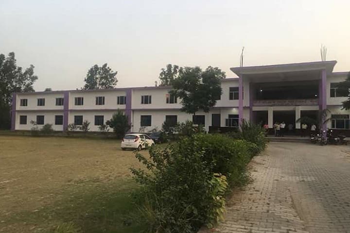 Shri Haripal Shashtri Smarak Mahavidhalaya campus in Chandpur, Uttar Pradesh, India — photo 2