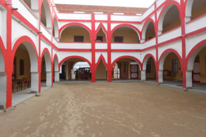 Sardar Patel Academy Mahavidyalaya campus in Ramaipur, Uttar Pradesh, India — photo 3