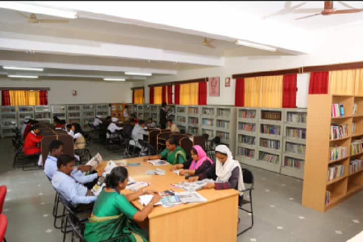 Annai Fathima College of Arts and Science campus in Madurai, Tamil Nadu, India — photo 4