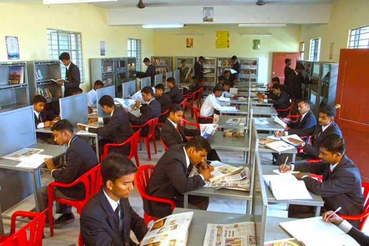 Annai Fathima College of Arts and Science campus in Madurai, Tamil Nadu, India — photo 5