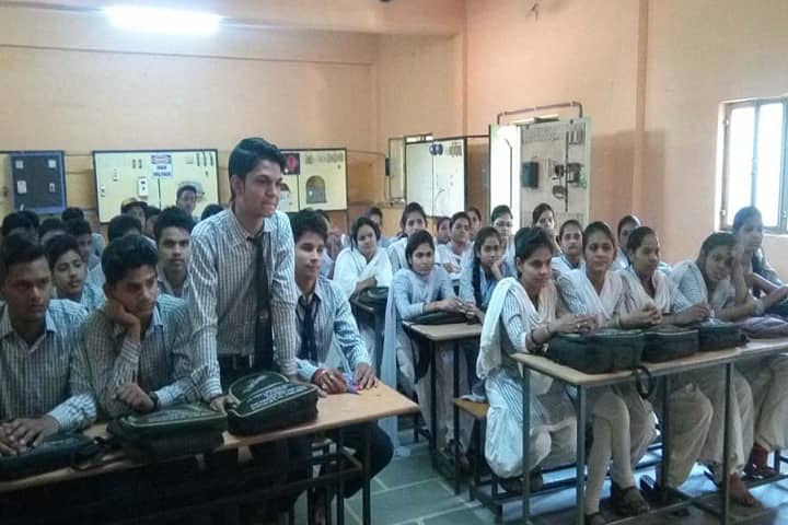 Radiant Group of Institutions campus in Shivpuri, Madhya Pradesh, India — photo 2