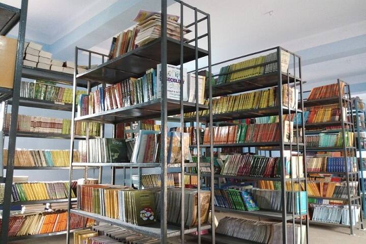 Swami Dhananjoy Das Kathiababa Mahavidyalaya campus in Bishnupur, West Bengal, India — photo 3