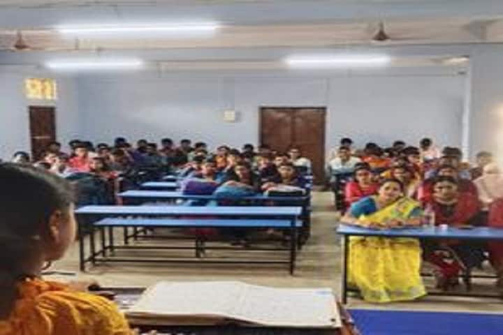 Swami Dhananjoy Das Kathiababa Mahavidyalaya campus in Bishnupur, West Bengal, India — photo 5