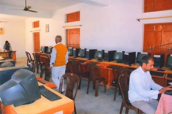Jai Maa Durge Dharmawati Mahavidyalaya campus in Ayodhya, Uttar Pradesh, India — photo 6