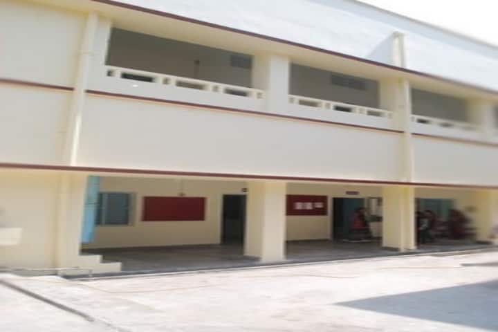 Rajarshi Tandon Mahila Mahavidyalaya campus in Allahabad, Uttar Pradesh, India — photo 1