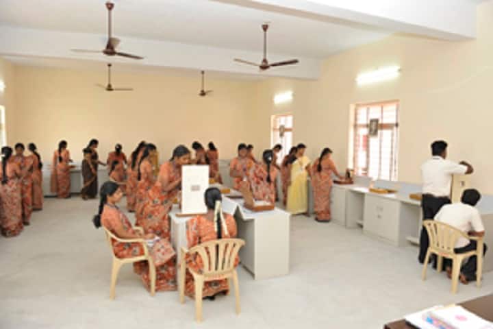 JJ College of Education campus in Poolangulathupatti, Tamil Nadu, India — photo 3