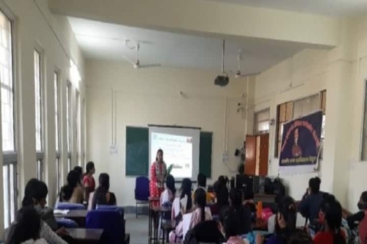 Government Girls College campus in Betul, Madhya Pradesh, India — photo 3