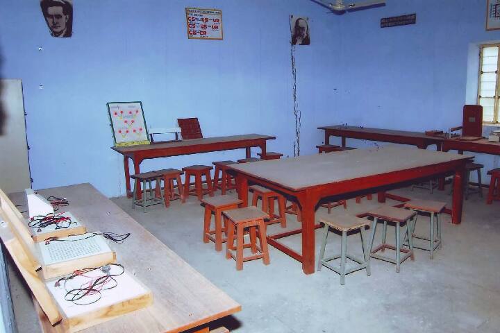Indira Gandhi Balika Niketan PG College campus in Jhunjhunu, Rajasthan, India — photo 4