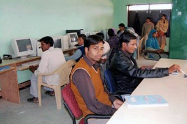 Hind Mahavidyalay campus in Barabanki, Uttar Pradesh, India — photo 4