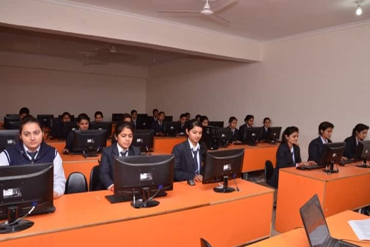 Gautam College campus in Hamirpur, Himachal Pradesh, India — photo 6