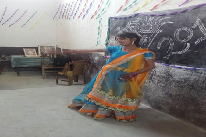 Smt Shanti Devi Degree College campus in Bareilly, Uttar Pradesh, India — photo 3