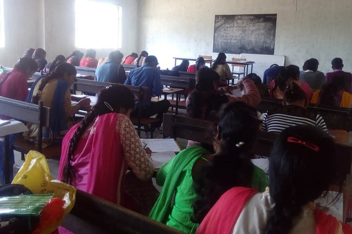 Smt Shanti Devi Degree College campus in Bareilly, Uttar Pradesh, India — photo 6
