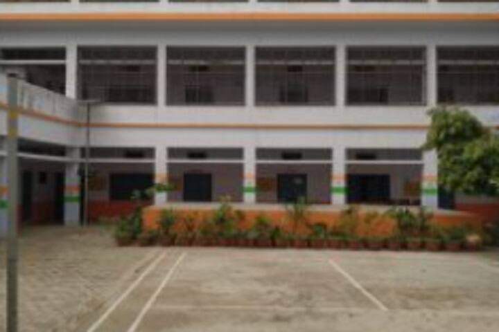 Narayan Arya Kanya Pathshala PG College campus in Farrukhabad, Uttar Pradesh, India — photo 4