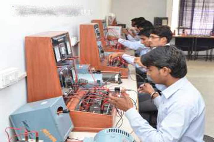 Swasthya Kalyan Polytechnic College campus in Jaipur, Rajasthan, India — photo 2