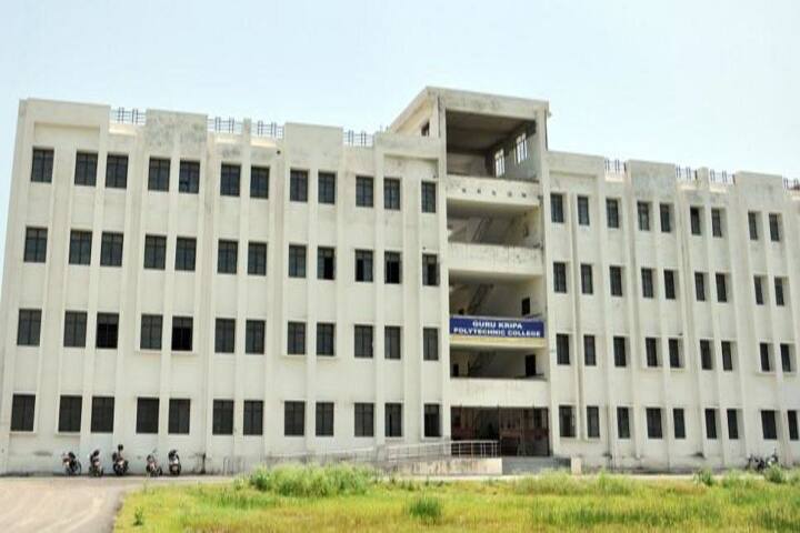 Guru Kripa Polytechnic College campus in Kota, Rajasthan, India — photo 1