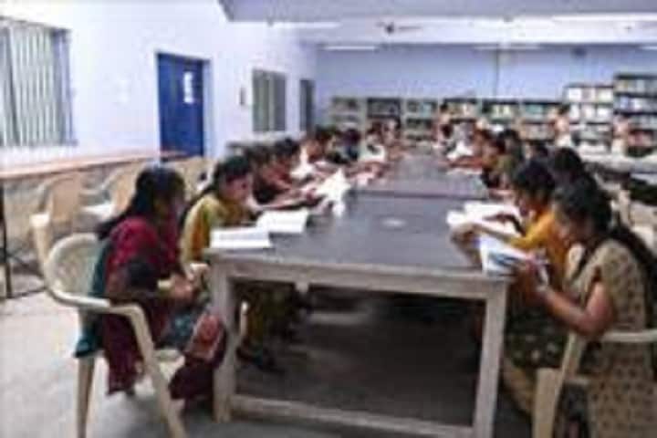 Cheran College of Physiotherapy campus in Coimbatore, Tamil Nadu, India — photo 3