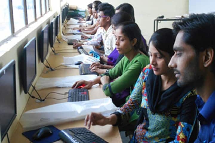 Sant Ramdas Institute of Science and Management campus in Tikamgarh, Madhya Pradesh, India — photo 4