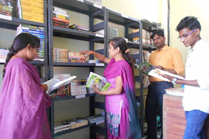 Sant Ramdas Institute of Science and Management campus in Tikamgarh, Madhya Pradesh, India — photo 5