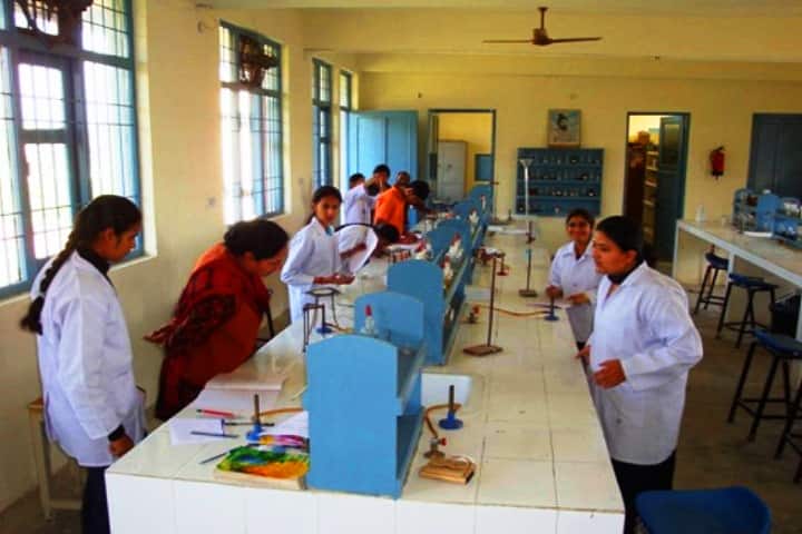 Adarsh Bhartiya College campus in Pathankot, Punjab, India — photo 4