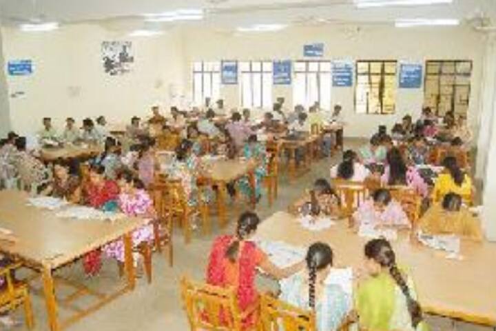 SB Arts and KCP Science College campus in Vijayapura, Karnataka, India — photo 6