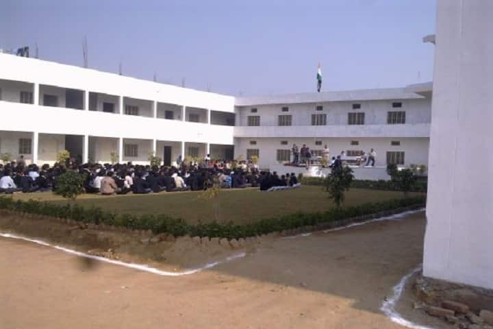 Shivam Institute of Science and Technology campus in Mathura, Uttar Pradesh, India — photo 1